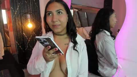 amaia_a online show from May 2026 08:07:02 PM
