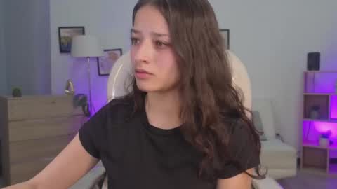 Snapshot of amaia_daniells chatting on January 2026 12:42:02 PM B I A N C A online show from January 2026 12:42:02 PM