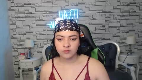 Snapshot of amalia_a chatting on July 2026 01:03:01 PM amalia_a online show from July 2026 01:03:01 PM