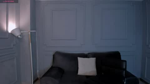 Amalia cruss online show from March 2026 05:49:01 PM