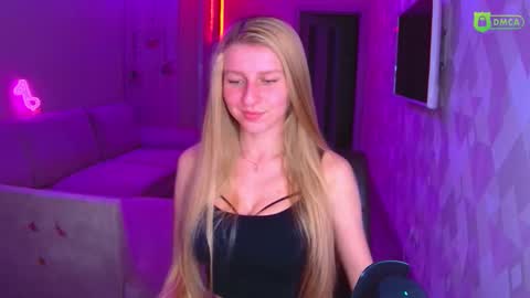 Snapshot of amaliaqueen999 chatting on November 2025 03:00:02 PM Amalia online show from November 2025 03:00:02 PM