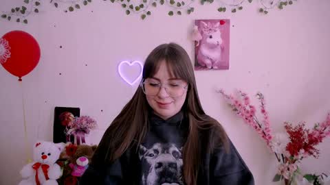 amanda_bright_ online show from April 2026 11:00:01 AM