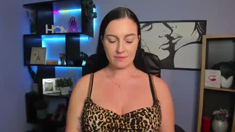 Snapshot of amanda_burn chatting on February 2025 05:53:02 PM Amanda online show from February 2025 05:53:02 PM