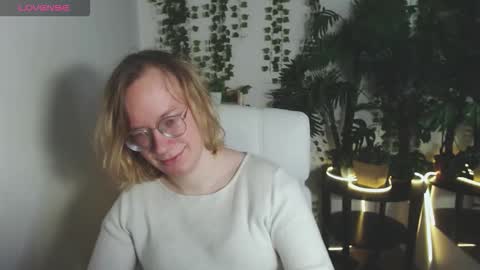 Hi im Amanda online show from December 2025 09:16:02 AM