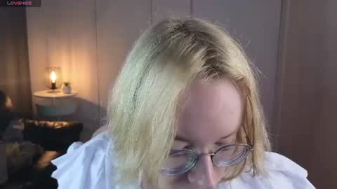 Hi im Amanda online show from June 2026 03:29:01 PM