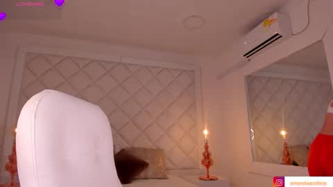 Snapshot of amanda_colin chatting on October 2025 10:07:01 PM Amanda online show from October 2025 10:07:01 PM