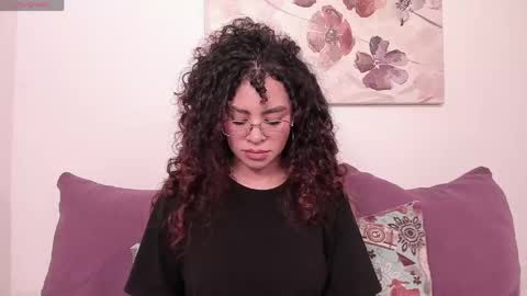 Snapshot of amanda_rios chatting on April 2026 10:37:02 PM Amanda Rios online show from April 2026 10:37:02 PM