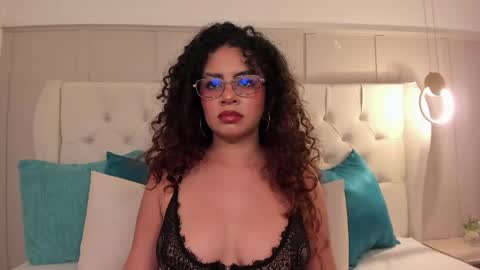 Snapshot of amanda_rios chatting on May 2026 09:32:01 PM Amanda Rios online show from May 2026 09:32:01 PM