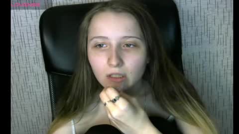 Amanda online show from December 2024 04:53:02 PM
