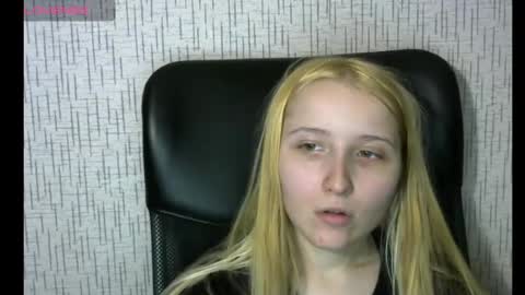Amanda online show from December 2024 10:00:02 PM