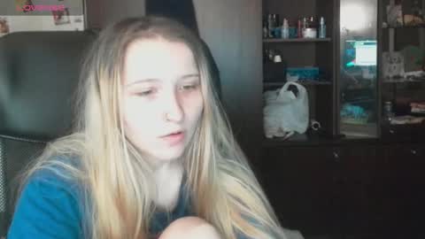Amanda online show from October 2025 03:17:01 AM