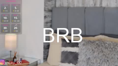 Snapshot of amanda_woods_ chatting on November 2025 11:25:02 PM Amanda online show from November 2025 11:25:02 PM