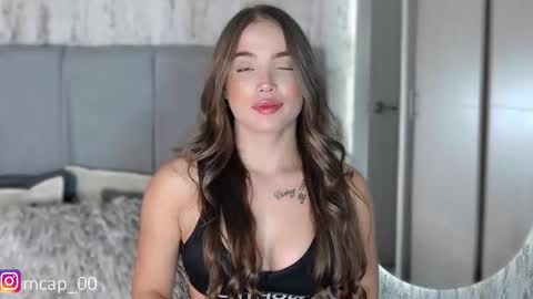 Snapshot of amanda_woods_ chatting on November 2025 11:17:01 PM Amanda online show from November 2025 11:17:01 PM