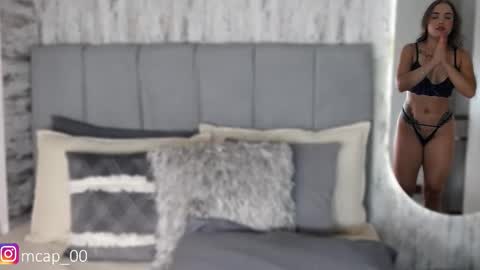 Snapshot of amanda_woods_ chatting on November 2025 10:56:01 PM Amanda online show from November 2025 10:56:01 PM