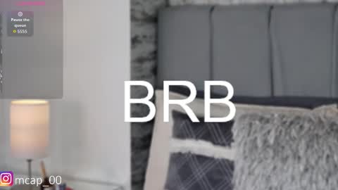 Snapshot of amanda_woods_ chatting on November 2025 06:12:01 PM Amanda online show from November 2025 06:12:01 PM