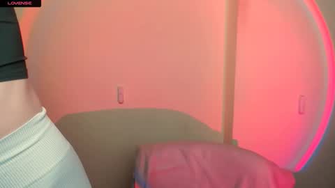 Snapshot of amandasentin chatting on November 2025 08:02:02 AM Amanda online show from November 2025 08:02:02 AM