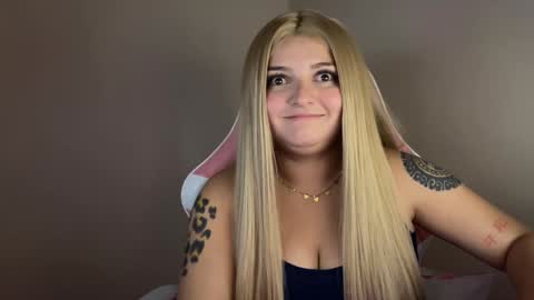 Snapshot of amandhaaa chatting on January 2025 06:45:02 PM Amandha online show from January 2025 06:45:02 PM