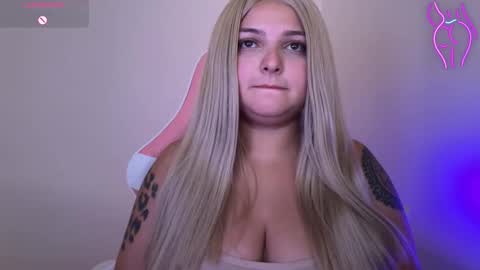 Snapshot of amandhaaa chatting on February 2025 06:48:02 PM Amandha online show from February 2025 06:48:02 PM