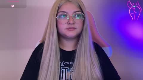 Snapshot of amandhaaa chatting on February 2025 06:04:02 PM Amandha online show from February 2025 06:04:02 PM