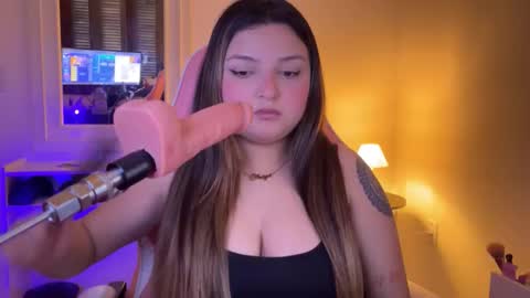 Snapshot of amandhaaa chatting on September 2025 05:15:02 PM Amandha online show from September 2025 05:15:02 PM