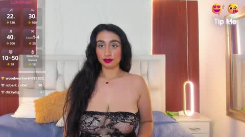 amara18_ online show from April 2026 08:00:02 PM