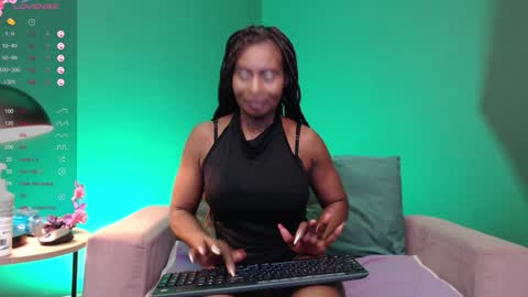 luna online show from December 2024 12:27:01 PM