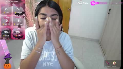 Snapshot of amara_silk chatting on October 2025 12:20:01 PM amara_silk online show from October 2025 12:20:01 PM