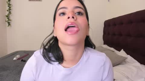 Snapshot of amaraa_01 chatting on December 2025 03:33:02 AM Amaraa 01 online show from December 2025 03:33:02 AM