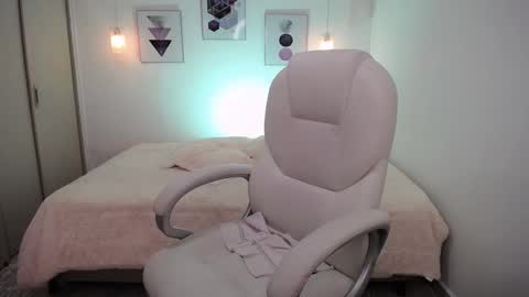 Amarantha online show from March 2025 04:20:01 PM