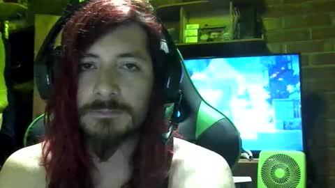 Snapshot of amaru_bf_experience chatting on November 2025 02:11:01 AM Amaru online show from November 2025 02:11:01 AM