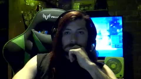 Snapshot of amaru_bf_experience chatting on November 2025 02:02:01 AM Amaru online show from November 2025 02:02:01 AM