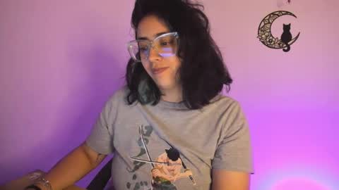 Snapshot of amaryllis_vizcaya chatting on February 2025 03:02:02 AM Katt online show from February 2025 03:02:02 AM