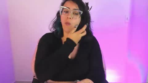 Snapshot of amaryllis_vizcaya chatting on March 2025 02:29:01 AM Katt online show from March 2025 02:29:01 AM