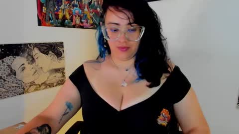 Snapshot of amaryllis_vizcaya chatting on September 2025 10:11:01 PM Katt online show from September 2025 10:11:01 PM