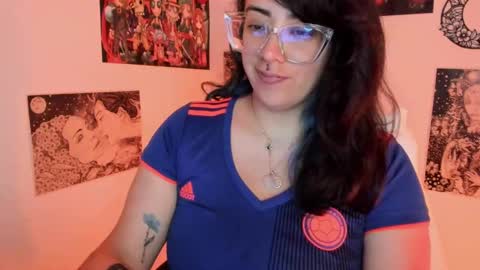 Snapshot of amaryllis_vizcaya chatting on October 2025 10:54:02 PM Katt online show from October 2025 10:54:02 PM