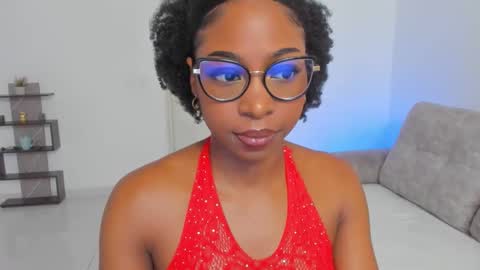 Tammy online show from November 2025 10:01:02 PM