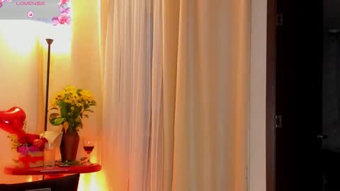 Amatista online show from November 2025 10:51:01 PM