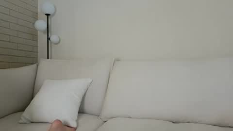 amaya_floress online show from February 2026 01:18:02 PM