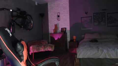 Snapshot of amayamalina chatting on December 2024 06:32:01 AM Malina online show from December 2024 06:32:01 AM