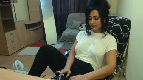 Amazinerika online show from January 2025 10:40:01 AM