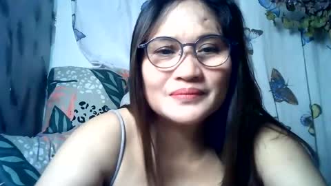 Snapshot of amazing_angel22 chatting on June 2026 10:26:01 AM amazing angel online show from June 2026 10:26:01 AM