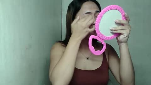 Snapshot of amazing_yella69 chatting on October 2025 08:45:02 AM YELLA online show from October 2025 08:45:02 AM