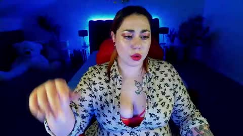 Ellie online show from March 2025 04:16:02 AM