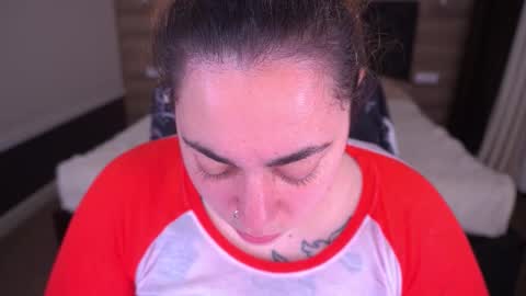 Ellie online show from September 2025 08:08:01 PM