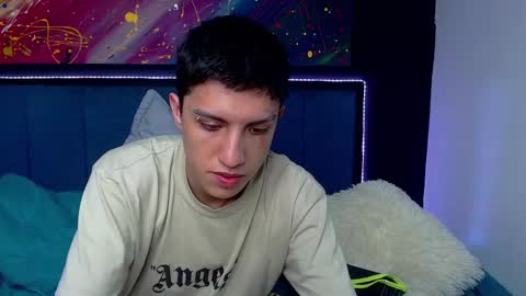 Snapshot of ambar_and_daimon chatting on December 2024 03:54:02 PM AMBAR AND DAIMON online show from December 2024 03:54:02 PM
