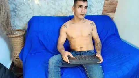 Sebas online show from November 2025 01:22:01 PM