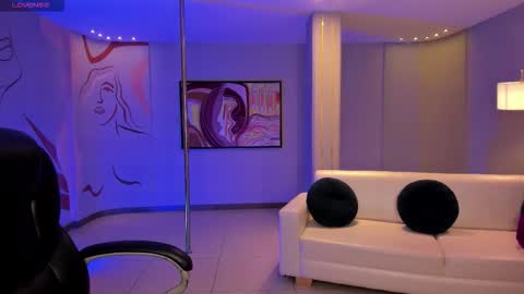 Snapshot of ambarjames_ chatting on September 2025 11:55:02 AM Ambar online show from September 2025 11:55:02 AM