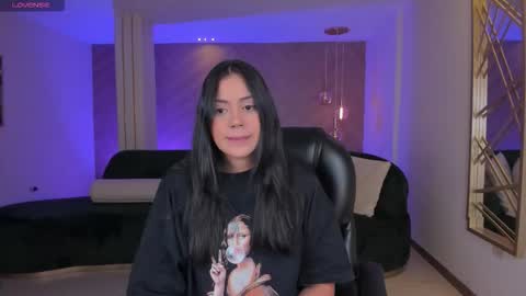 Snapshot of ambarjames_ chatting on December 2025 12:03:02 PM Ambar online show from December 2025 12:03:02 PM