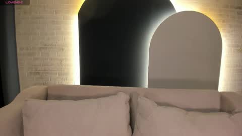 Ambar  online show from March 2026 11:49:01 AM