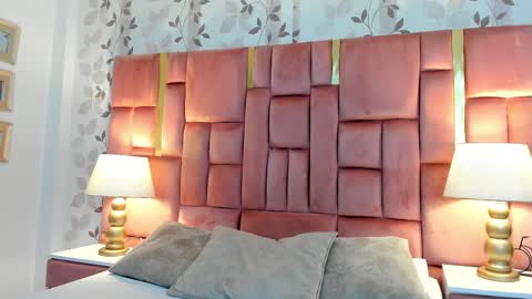 AmbarSantany  online show from February 2026 11:46:01 PM